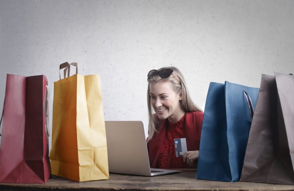 Shopping einkaufen bezahlen Karte Online per Kreditkarte zahlen Infos für Beginner